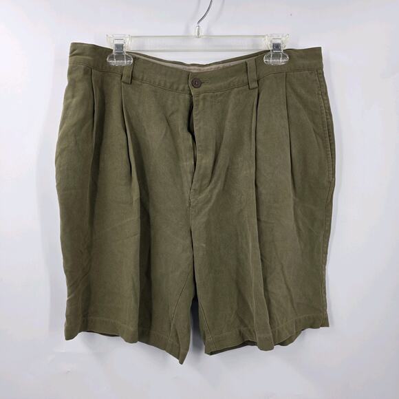 Tommy Bahama Relax Zip Pleated Front 100% Silk Shorts Men’s 36 Green - Picture 1 of 7